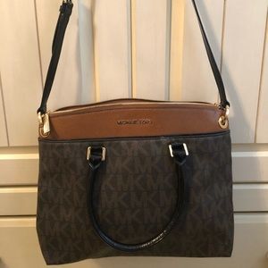 MICHAEL KORS PURSE